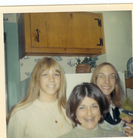 Debbie Greene, Suzanne Ferree, Barbara Nehms